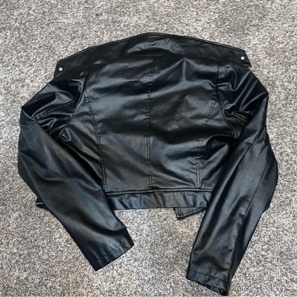 Cropped (read description) Leather Jacket - Picture 3 of 4